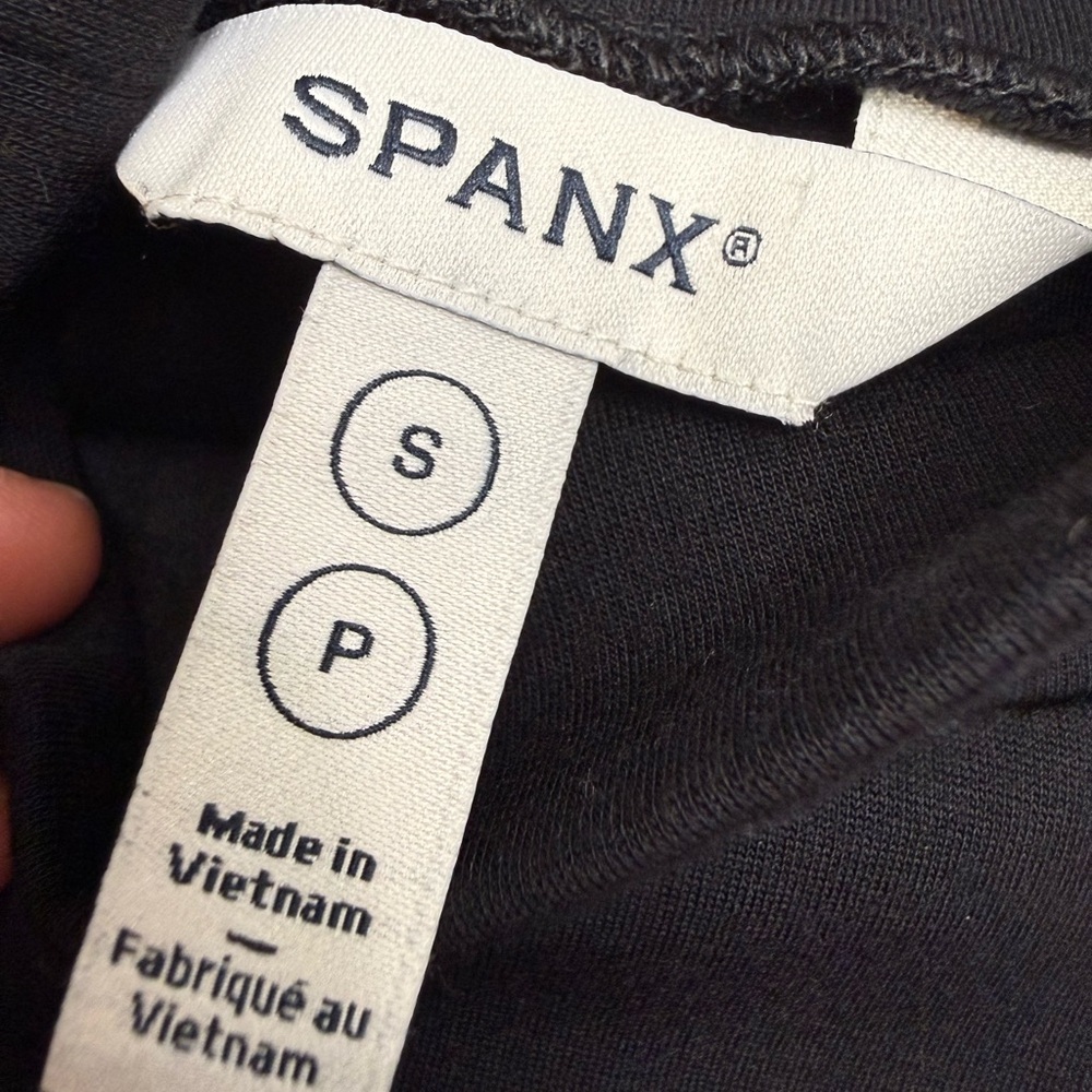 SPANX Air Essentials Mock Neck Long Sleeve Black Top Small - Picture 7 of 8